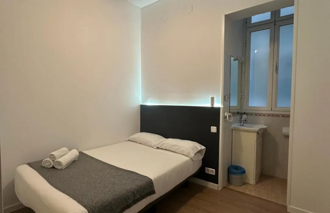 Center Madrid Habitaciones-1